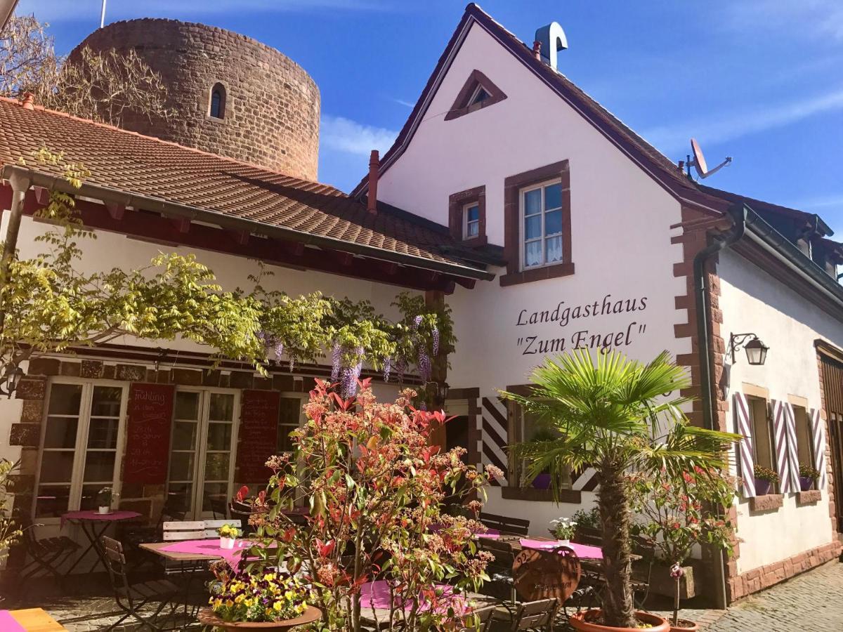 Landgasthaus "Zum Engel" Neuleiningen ภายนอก รูปภาพ